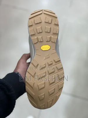 Mesh Athletic Light Gray Sneakers