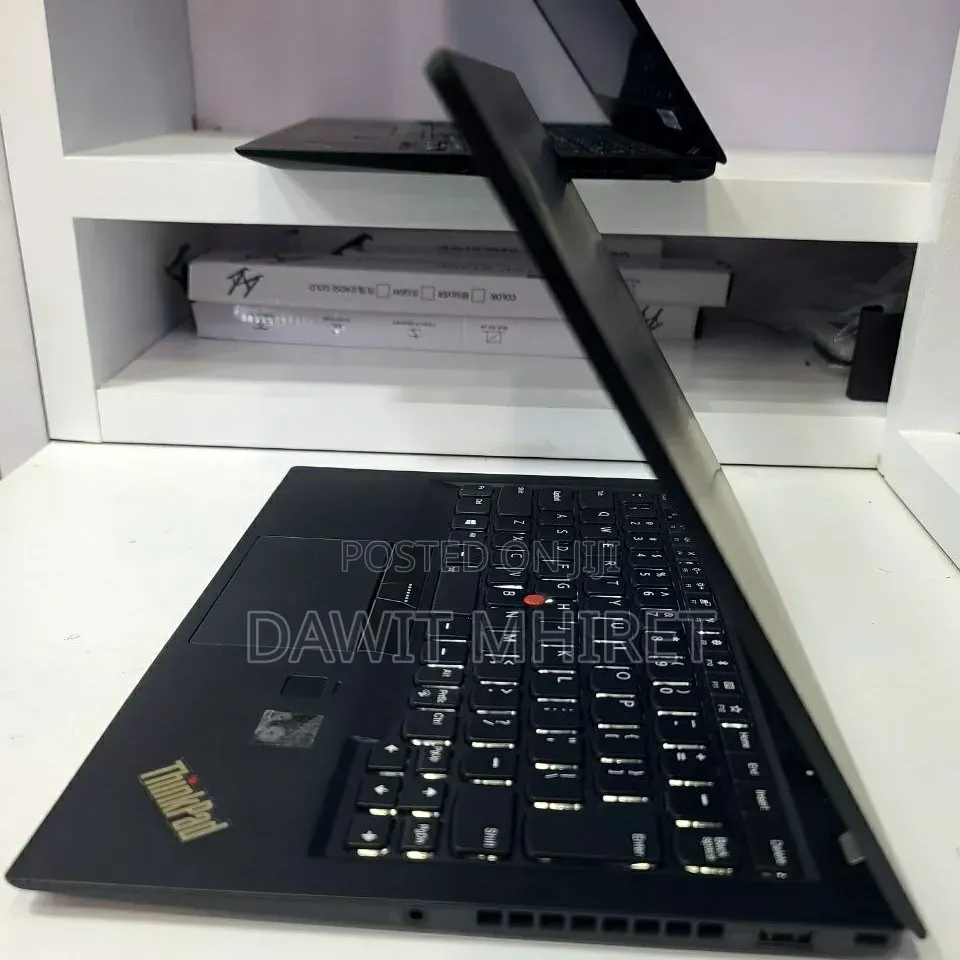 New Laptop Lenovo ThinkPad X1 Carbon 8GB Intel Core i5 SSD 512GB