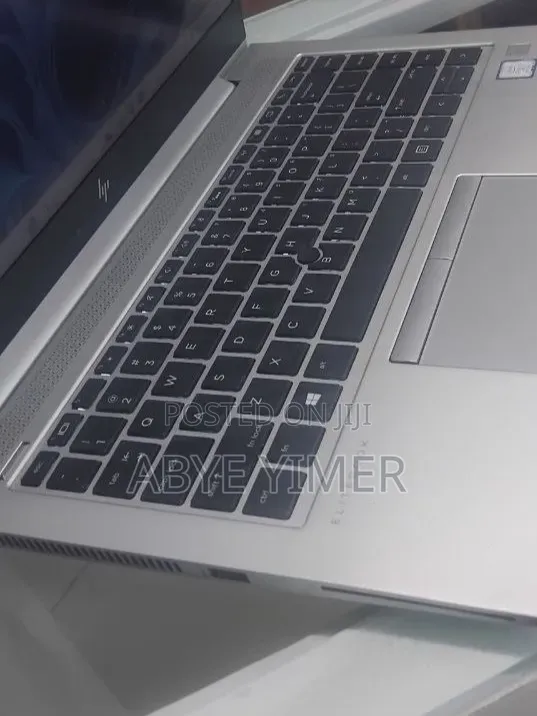 New Laptop HP EliteBook 840 G5 8GB Intel Core i7 SSD 512GB