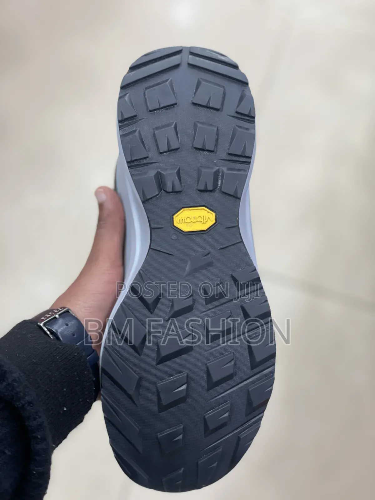 "KU SHUN BU" Pair of Dark Gray and White Athletic Sneakers
