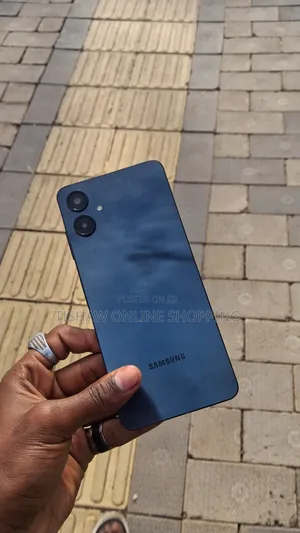 Samsung Galaxy A06 64 GB