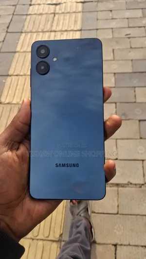 Samsung Galaxy A06 64 GB