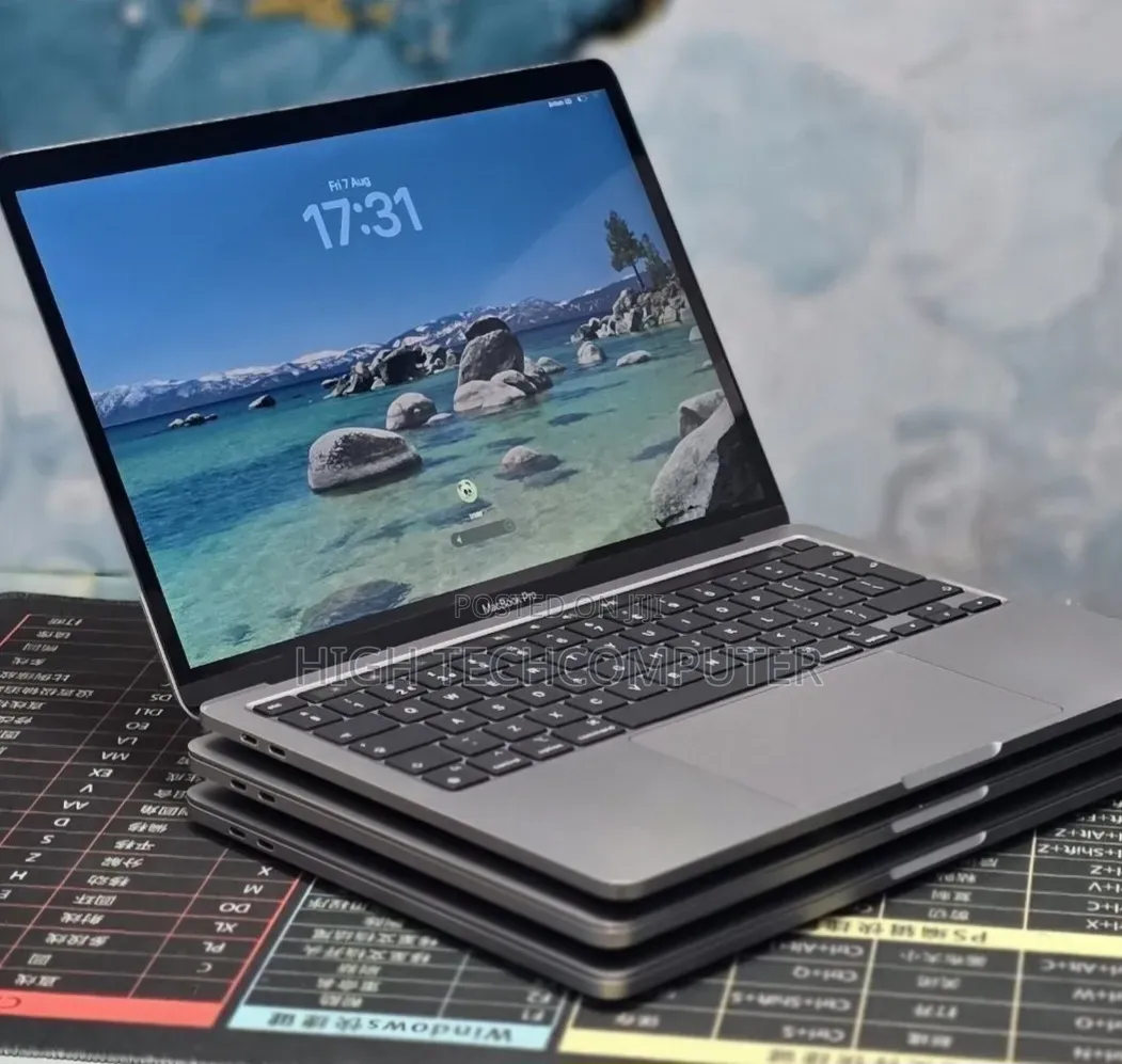 New Laptop Apple MacBook Pro 2021 M1 8GB Apple M1 Pro SSD 512GB