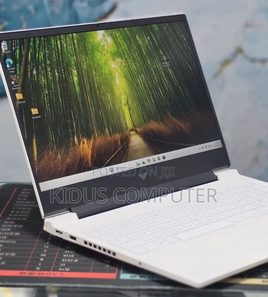New Laptop HP Victus 15 16GB Intel Core i7 SSD 1T