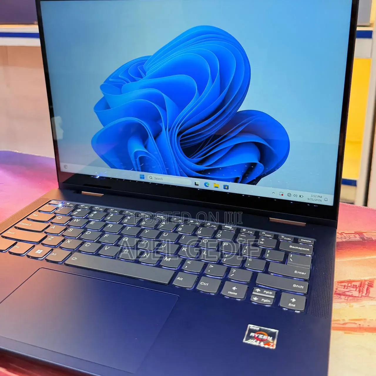 New Laptop Lenovo 16GB AMD Ryzen 7 SSD 512GB