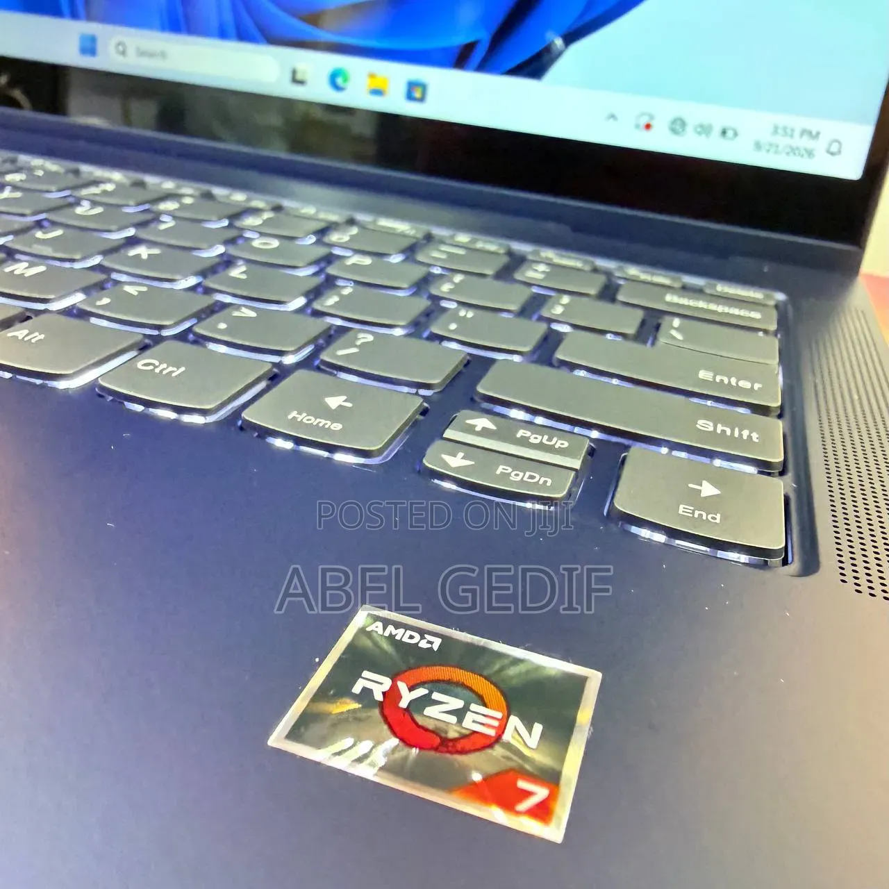 New Laptop Lenovo 16GB AMD Ryzen 7 SSD 512GB
