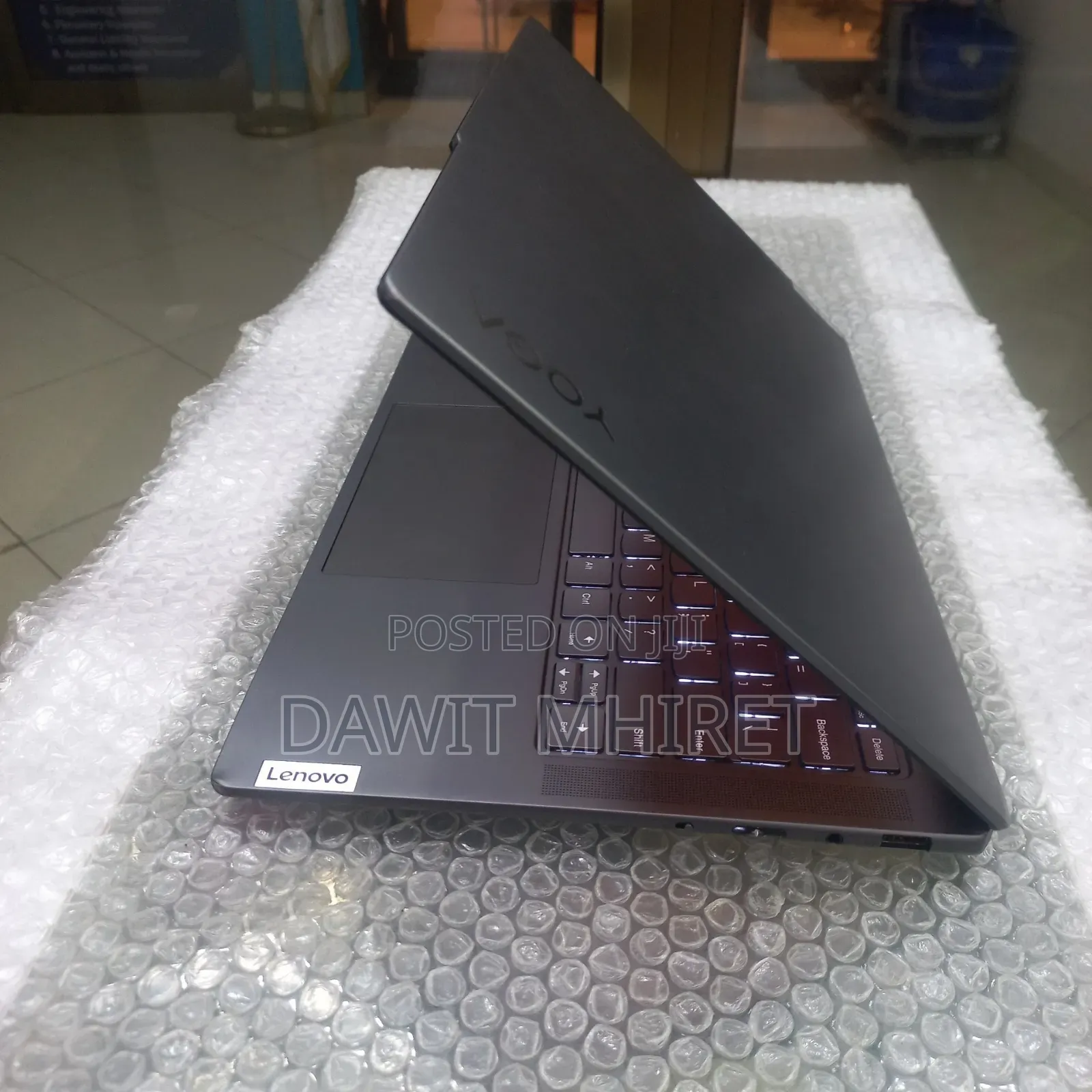 New Laptop Lenovo Yoga 2 Pro 8GB AMD Ryzen 7 SSD 1T