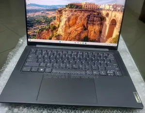 New Laptop Lenovo Yoga 2 Pro 8GB AMD Ryzen 7 SSD 1T