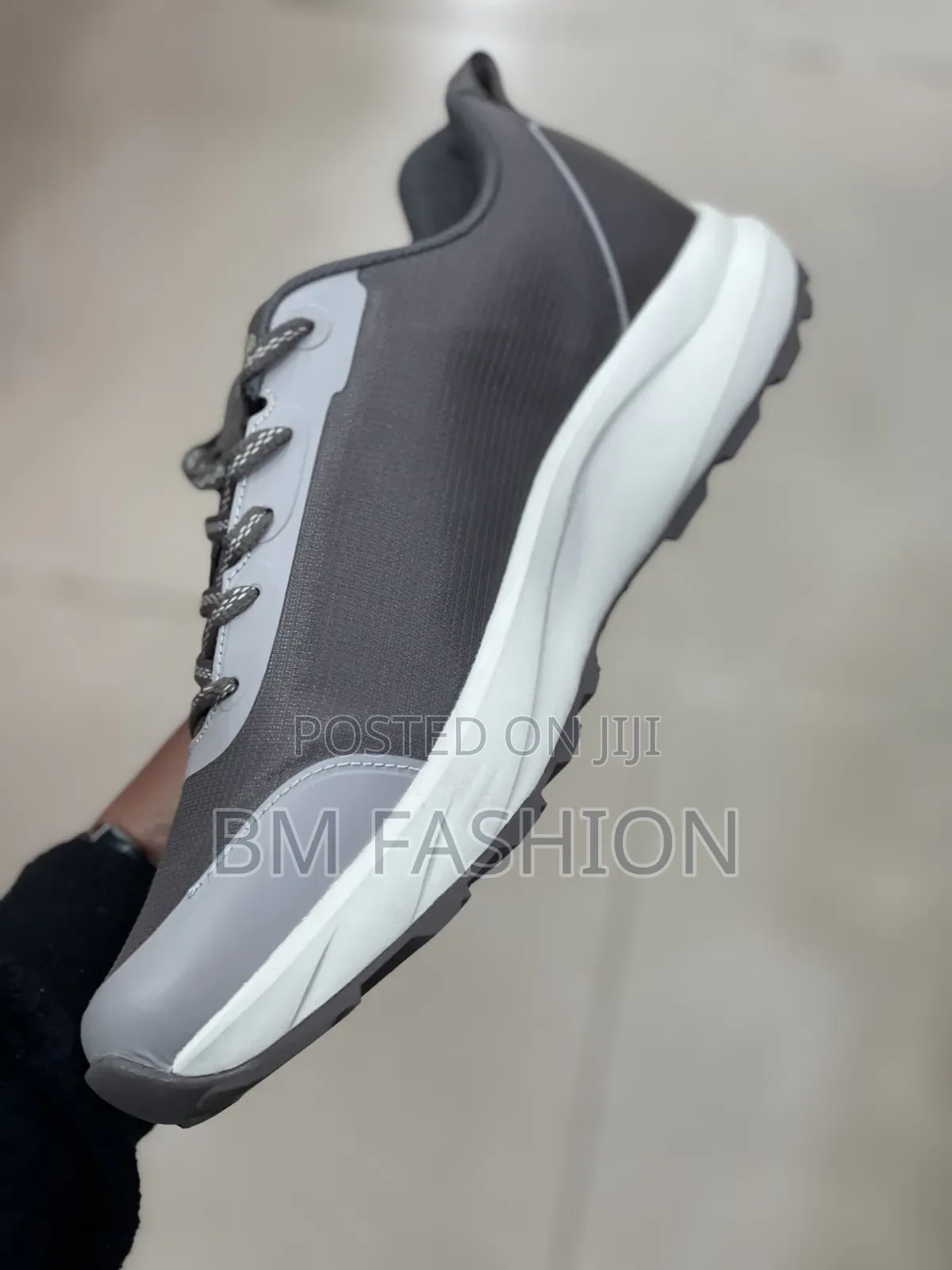 Athletic Lifestyle "SHION" Sneakers Gray and Dark Gray