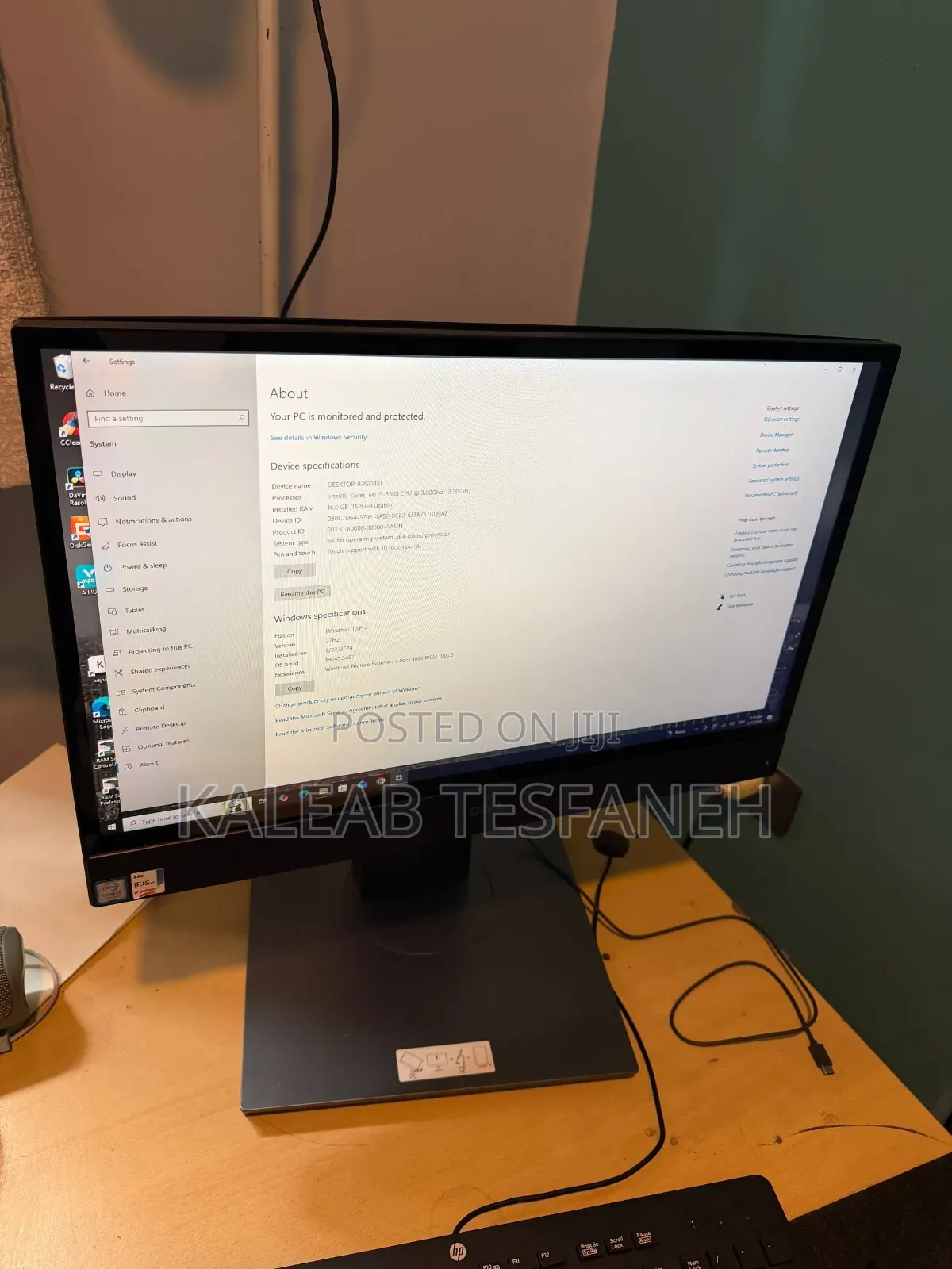 Touchscreen Monitor