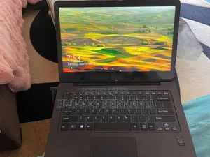 Laptop Sony VAIO E11125CN 8GB Intel Core i5 HDD+SSD 640GB