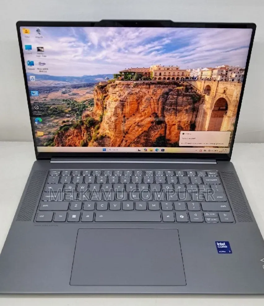 New Laptop Lenovo ThinkPad Yoga 32GB Intel Core Ultra 7 SSD 1T