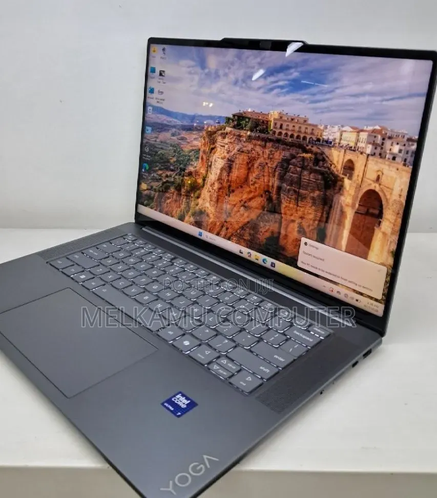 New Laptop Lenovo ThinkPad Yoga 32GB Intel Core Ultra 7 SSD 1T