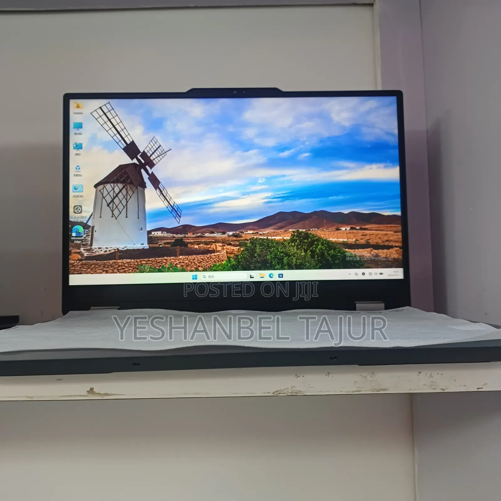 New Laptop Lenovo LOQ 15ARP9 16GB Intel Core i7 SSD 1T