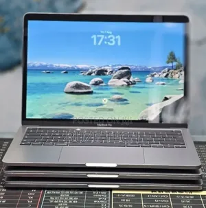 New Laptop Apple MacBook Pro 2020 M1 8GB Apple M1 Pro SSD 512GB