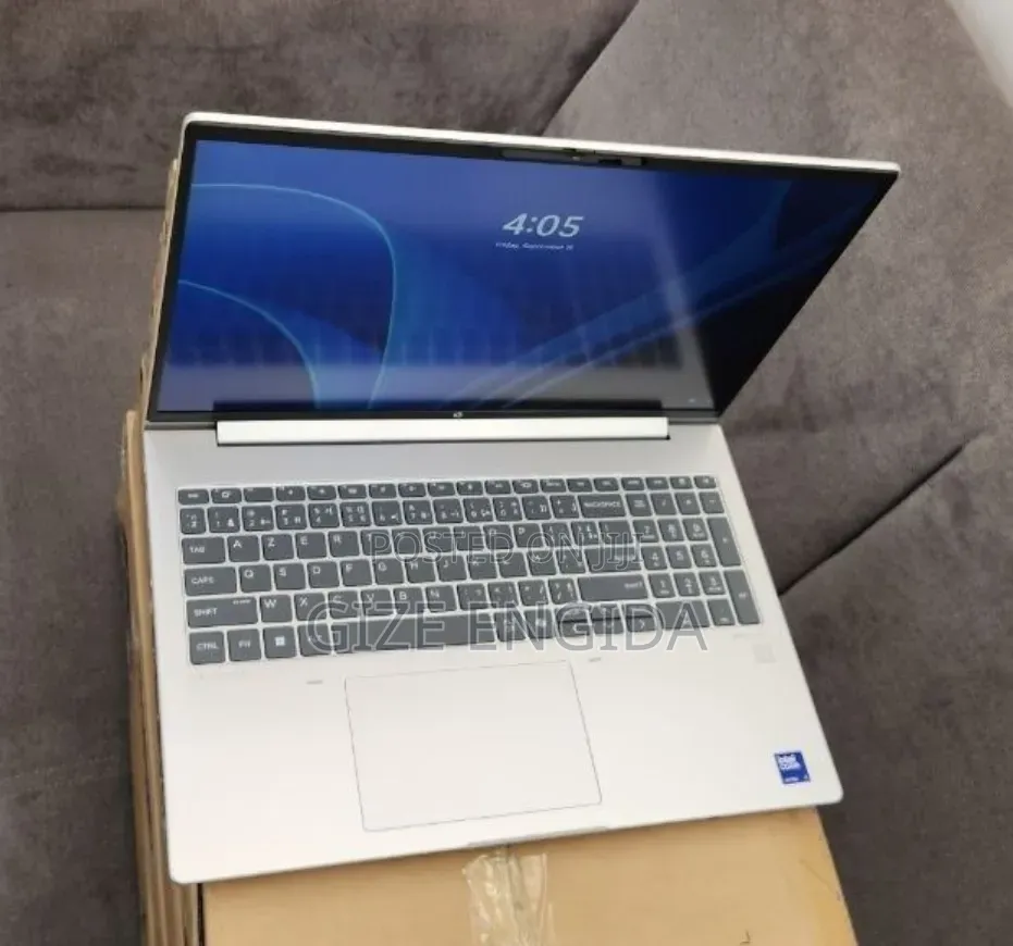 New Laptop HP ProBook 460 G11 16GB Intel Core Ultra 7 SSD 512GB