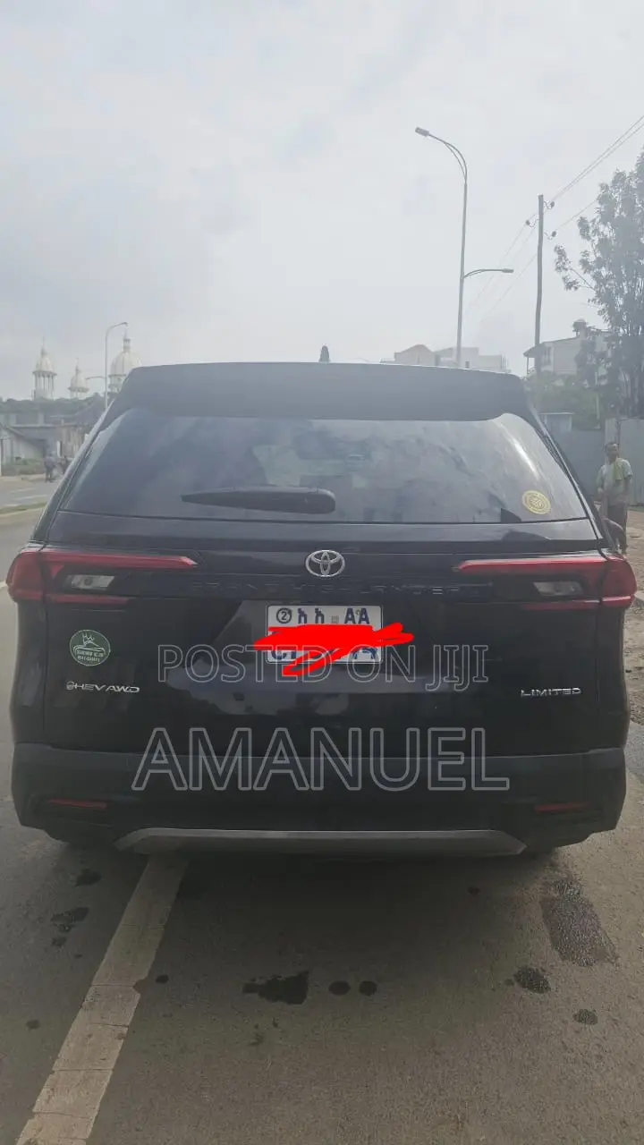 Toyota Grand Highlander Hybrid 2024 Black