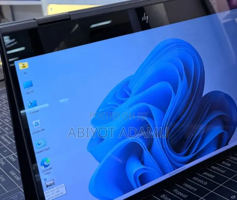 New Laptop HP Envy x360 16GB Intel Core i7 SSD 16 GB