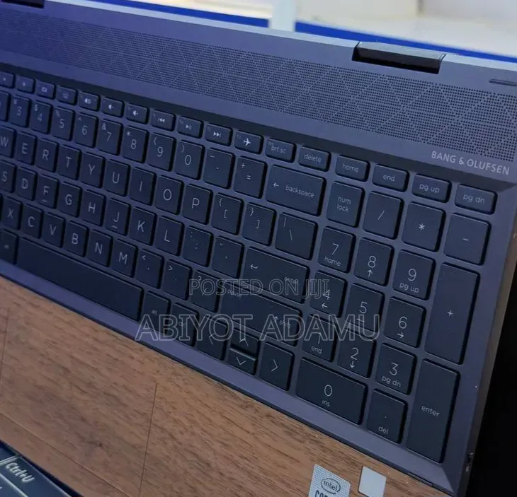 New Laptop HP Envy x360 16GB Intel Core i7 SSD 16 GB