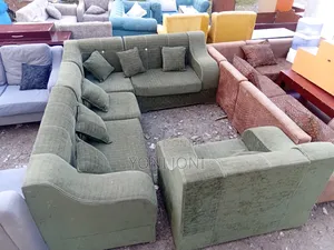 ያገለገለ ሶፉ Sofa