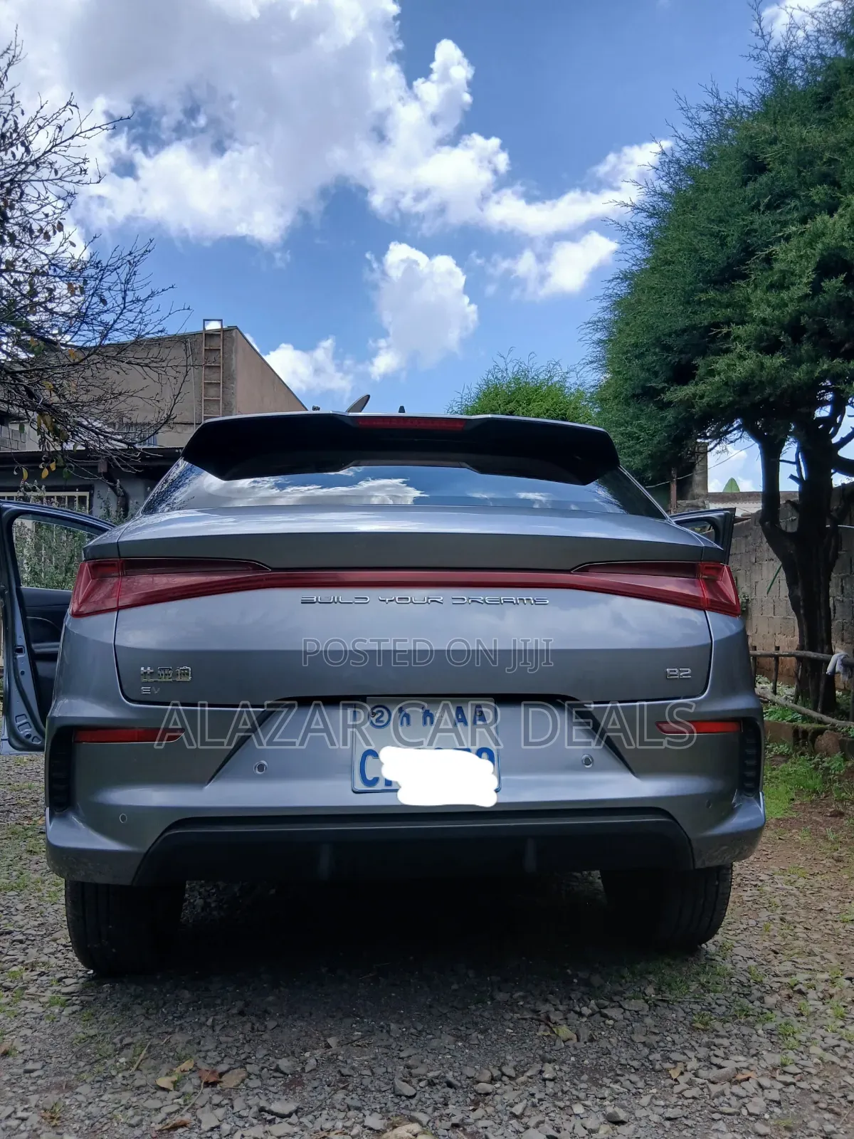 BYD E2 43 kWh 94 hp FWD 2025 Gray