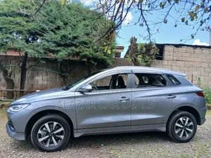 BYD E2 43 kWh 94 hp FWD 2025 Gray