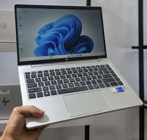 New Laptop HP EliteBook 640 G10 16GB Intel Core i7 SSD 512GB