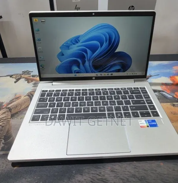 New Laptop HP EliteBook x360 1040 G10 16GB Intel Core i7 SSD 512GB