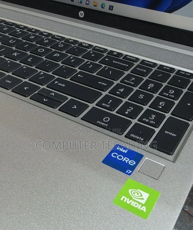 New Laptop HP ProBook 450 G8 16GB Intel Core i7 SSD 512GB