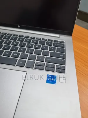 New Laptop HP ZBook Firefly 14 G10 16GB Intel Core i5 SSD 512GB