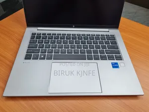 New Laptop HP ZBook Firefly 14 G10 16GB Intel Core i5 SSD 512GB
