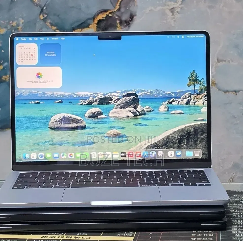 New Laptop Apple MacBook Air 2025 M4 16GB Apple M4 SSD 256GB
