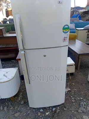 ያገለገለ ፍሪጅ 240 Litter