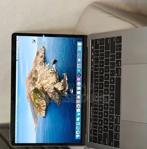 New Laptop Apple MacBook Pro 2019 16GB Intel Core i7 SSD 1T