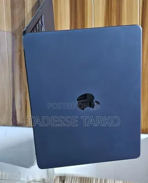 New Laptop Apple MacBook Air 2025 M4 16GB Apple M5 SSD 256GB