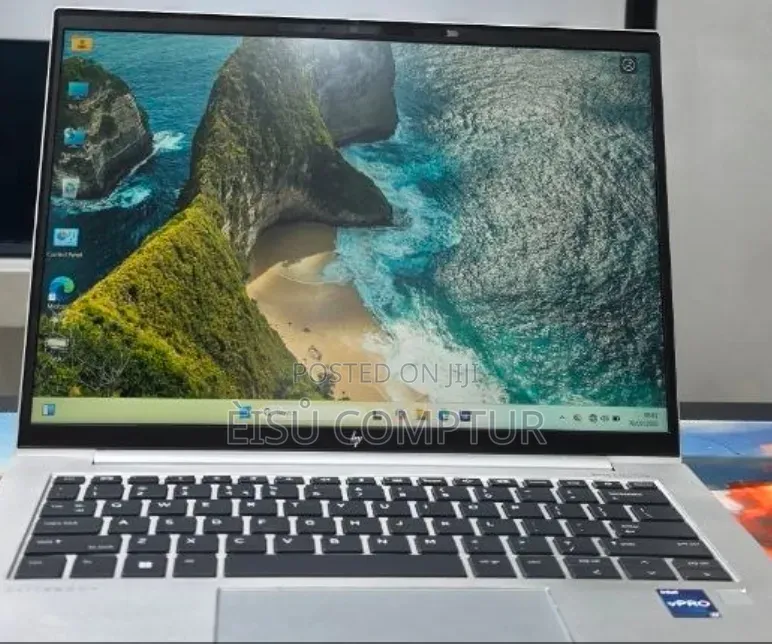 New Laptop HP EliteBook 840 G9 16GB Intel Core i7 SSD 512GB