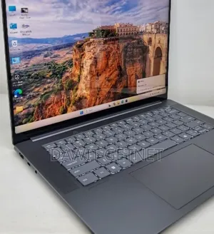 New Laptop Lenovo Yoga 11e 32GB Intel Core Ultra 7 SSD 1T
