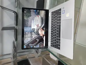 New Laptop HP EliteBook 1030 16GB Intel Core I5 SSD 512GB