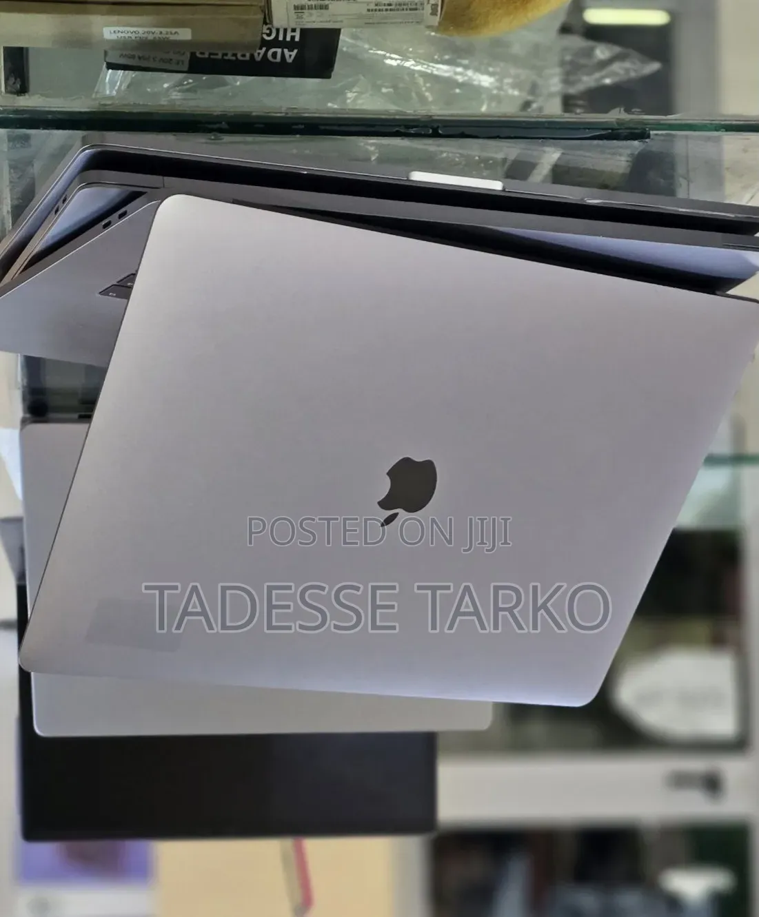 New Laptop Apple MacBook Pro 2017 16GB Intel Core i7 SSD 512GB