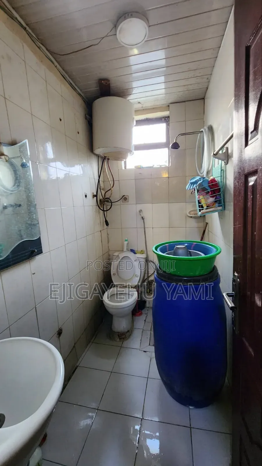 Furnished 3bdrm Condo in Condominium, Bole for sale