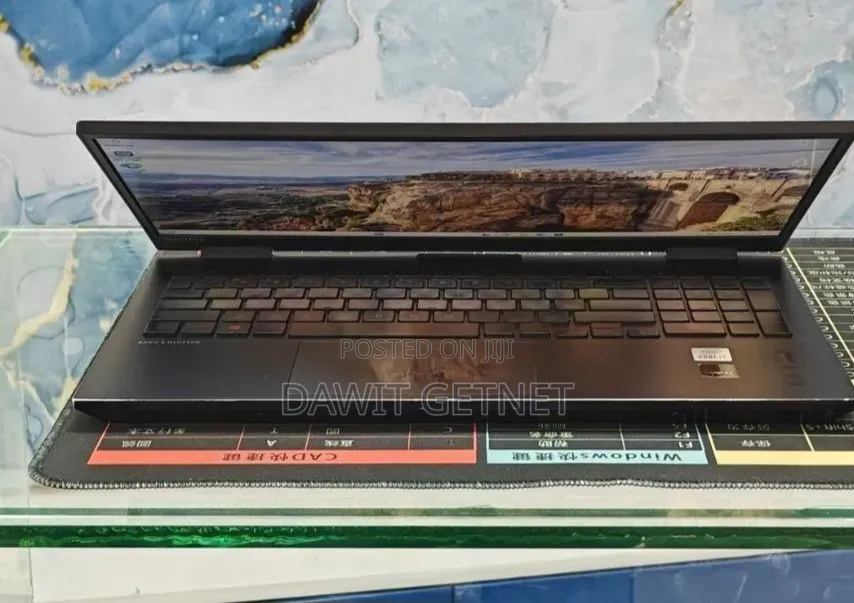 New Laptop HP Omen 15 16GB Intel Core i7 SSD 512GB