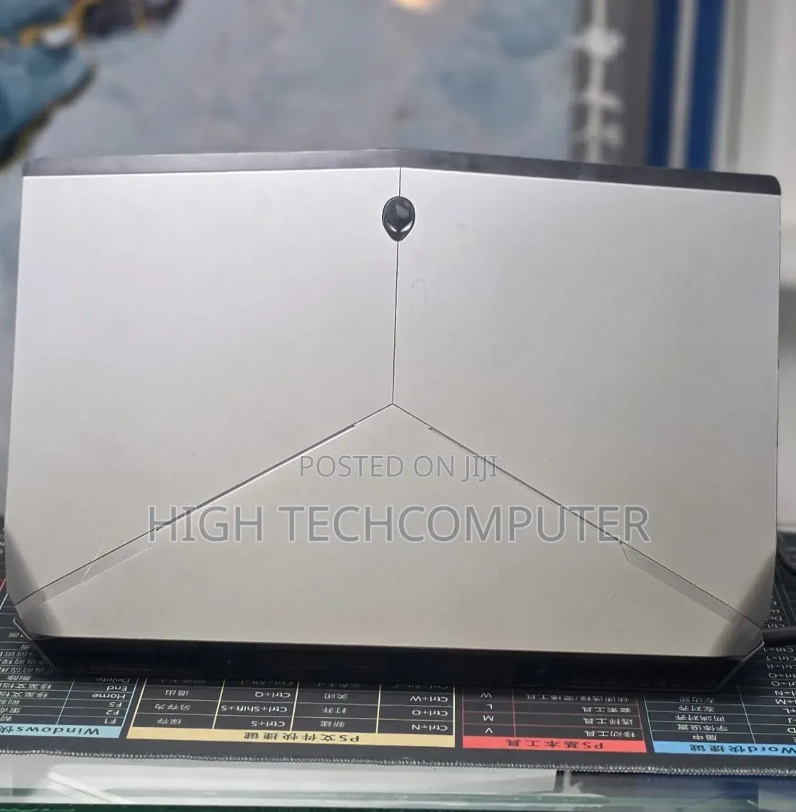 New Laptop Alienware M17x R2 8GB Intel Core i7 SSD 256GB