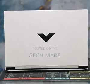 New Laptop HP Victus 15 16GB AMD Ryzen 7 SSD 1T