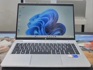 New Laptop HP EliteBook 640 G10 16GB Intel Core i7 SSD 512GB