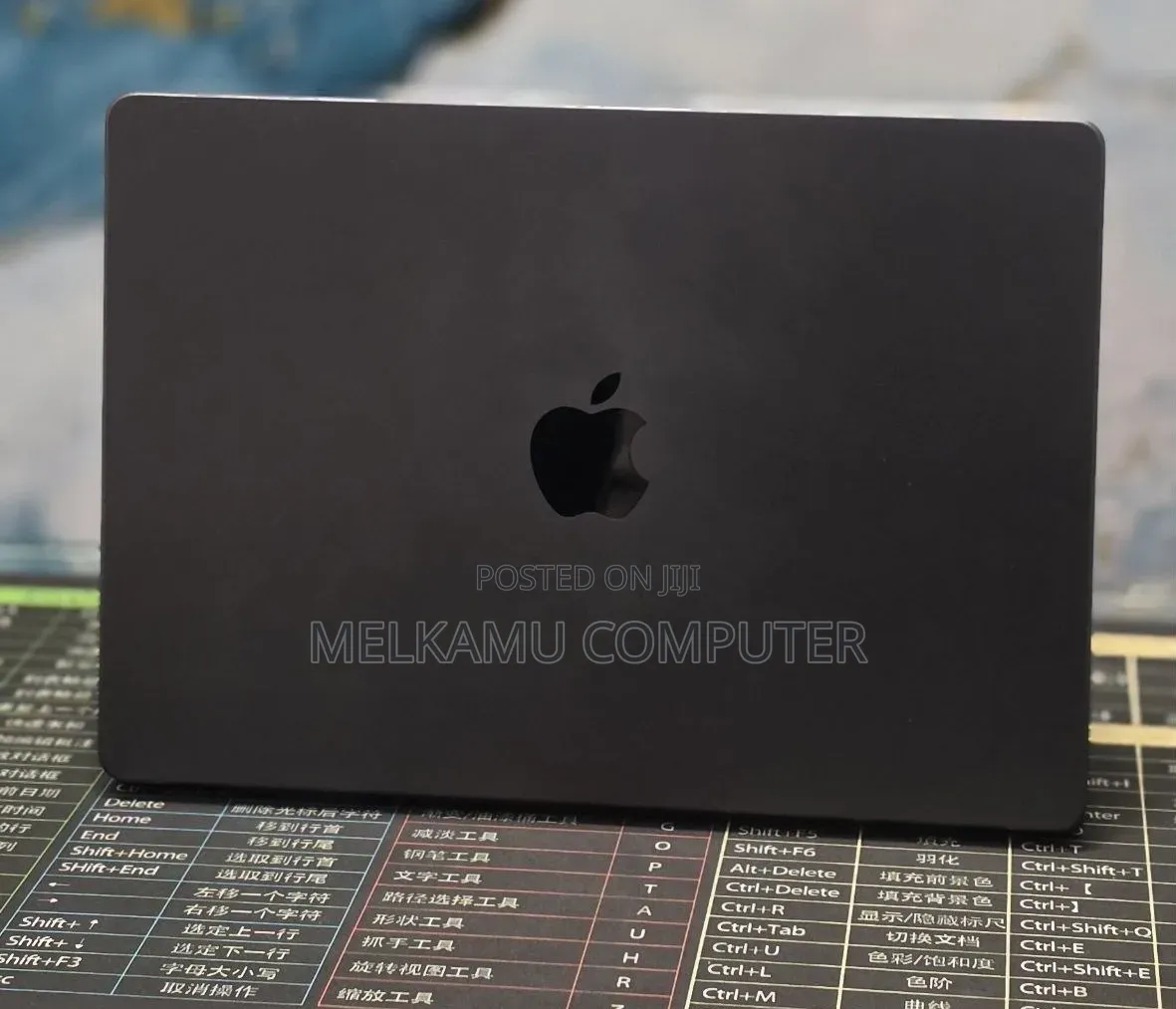 New Laptop Apple MacBook Pro 2024 M4 16GB Apple M4 SSD 512GB
