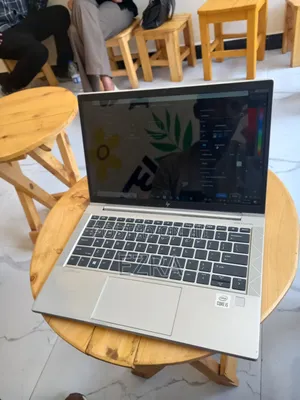 New Laptop HP EliteBook 830 G8 8GB Intel Core i5 SSD 500GB