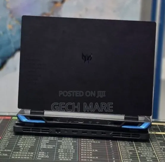 New Laptop Acer Predator Helios Neo 16 16GB Intel Core i7 SSD 512GB