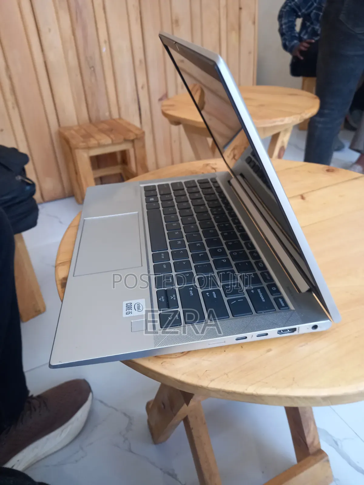 New Laptop HP EliteBook 830 G8 8GB Intel Core i5 SSD 500GB