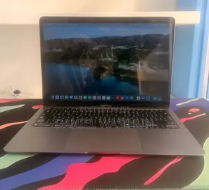 New Laptop Apple MacBook Air 2020 M1 8GB Apple M1 SSD 256GB