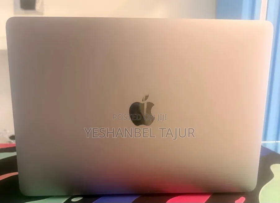 New Laptop Apple MacBook Air 2020 M1 8GB Apple M1 SSD 256GB